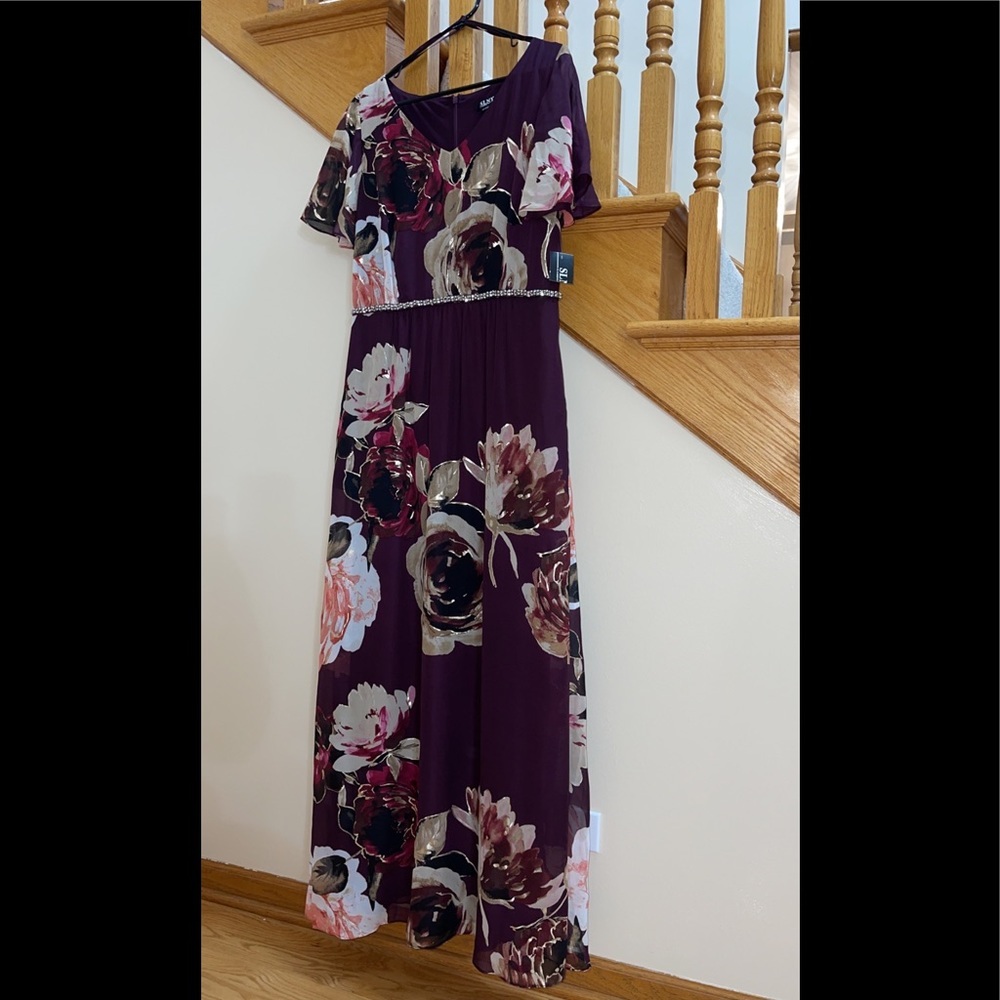 Women’s Formal Dress Sizes 8 10 16 SLNY Purple Flutter Sleeve Floral Rhinestone